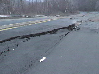 cracks on route 61